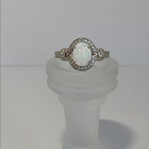 Sterling Silver Elegant White Oval Lab O